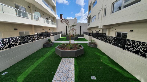 Excelente Departamento De 3 Ambientes A La Venta Lyon En Adrogué