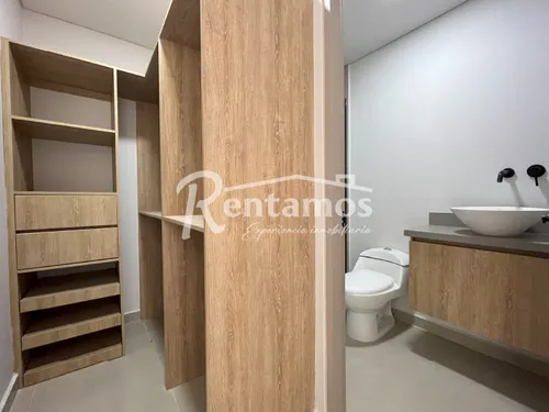 Apartamento En Venta En El Tesoro. Cod V775867