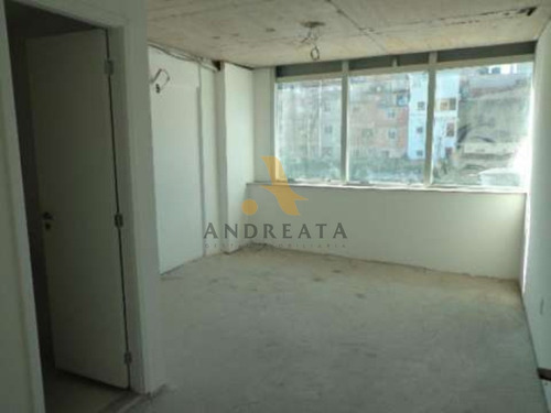 Imagem 2 de 8 de Av. Geremario Dantas - Pechincha - Vendo Sal Com 22m² Por R$85 Mil - Estuda-se Propostas - Agende Uma Visita! - Sqa0490m - 34712274