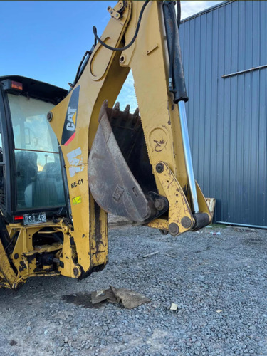 Retroexcavadora Caterpillar 416e 4x4 Turbo Año 2008