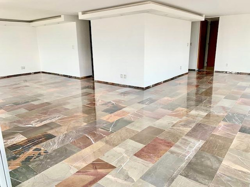 Polanco (lamartine) Penthouse En Dos Niveles De 330m2, 3 Amplias Recámaras, Terraza, Balcón, Vista Panorámica. Excelente Ubicación