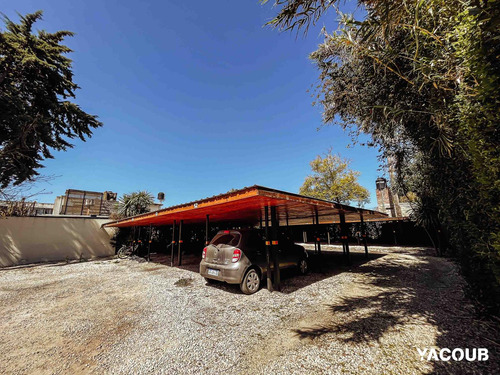Departamento En Venta - 2 Dormitorios, 1 Baño, Cochera - 105mts2 - City Bell