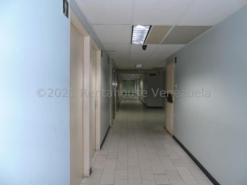 Imagen 11 de 12 de Oficina En Venta En Los Ruices. Mls #22-4976