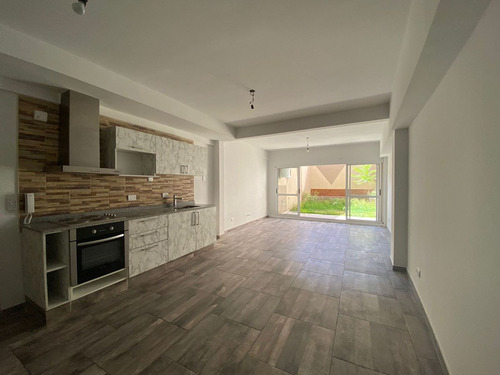 Venta Departamento 2 Ambientes Con 2 Patios Boedo