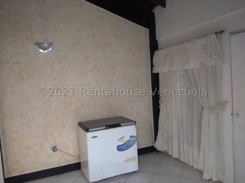 Imagen 10 de 14 de Gustavo Zavala Rentahouse 22-7933