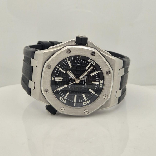 Audemars Piguet Royal Oak Offshore Diver 42mm Automatic Preto Prateado Preto (Usado)