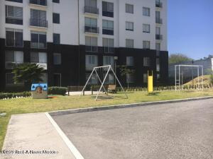 Santa Fe Juriquilla. Venta - Departamento De Segunda Mano, 3 Recamaras