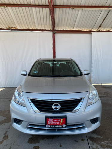 Nissan Versa 1.6 Sense 5vel Mt