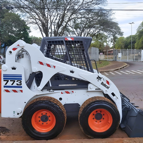 Mini Carregadeira Bobcat 773 - Ano 2006