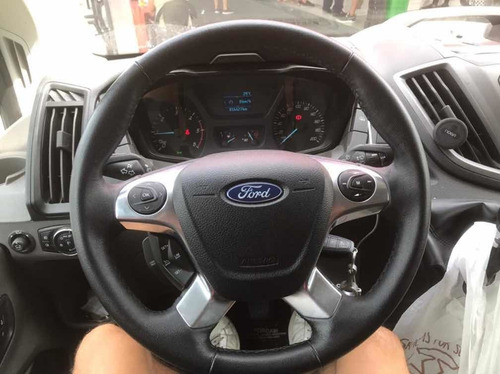 Ford Transit 2.2 Furgon Mediano 350m 2020