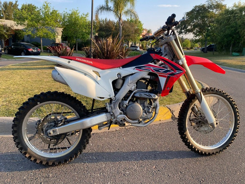 Imagen 2 de 10 de Honda Crf 250 R. Modelo 2017. 34hs De Uso!
