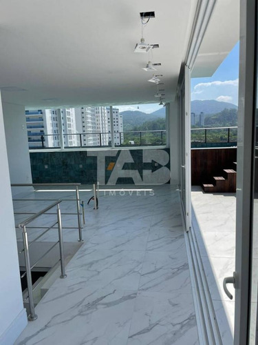 Imagem 5 de 17 de Duplex Para Alugar Na Praia Brava - 283592