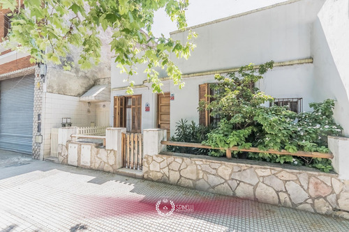Venta Casa A Reciclar Terreno 334m² Patio Jardín Terraza Parrilla Mataderos Usam 700m² Vendibles