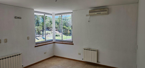 Excelente Casa En Barrio Privado