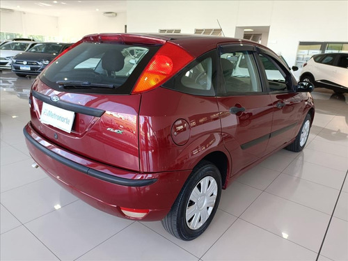Imagem 4 de 10 de Focus 1.6 Gl 8v Flex 4p Manual