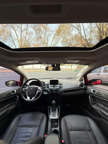 Ford Fiesta Kinetic 1.6 Sedan Titanium Powershift 120cv