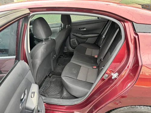 Nissan Sentra 2.0 Advance Mt