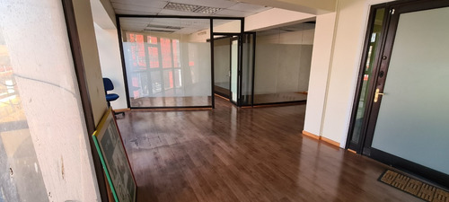 Imagen 2 de 14 de Oficina 145m2 En Pleno Centro De Talcahuano