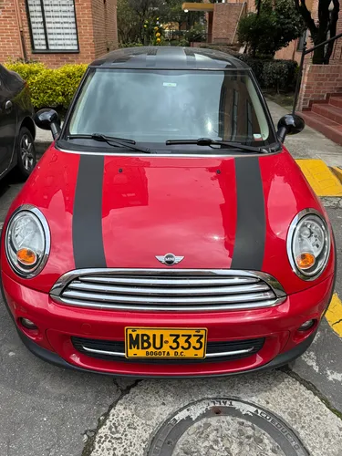 Mini Cooper R56 1.6 Coupe