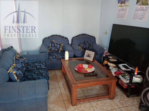 Finster Vende Casa Playa El Durazno, Privilegiada Ubicación