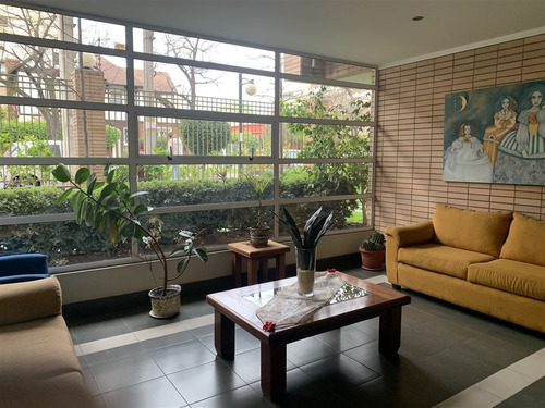 Villaseca Esq. Sucre 1 Dorm. Con Estacionamiento Y Bodega**