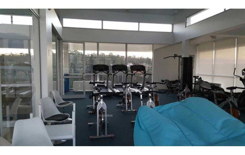2 Dormitorios, 2 Baños, Un Estac, Laguna Bahia, Vista Despej
