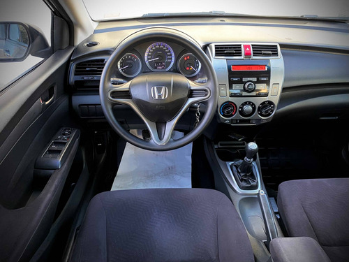 Imagem 10 de 12 de Honda City 1.5 Lx 16v Flex 4p Manual