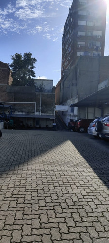 Cochera En Paso Molino