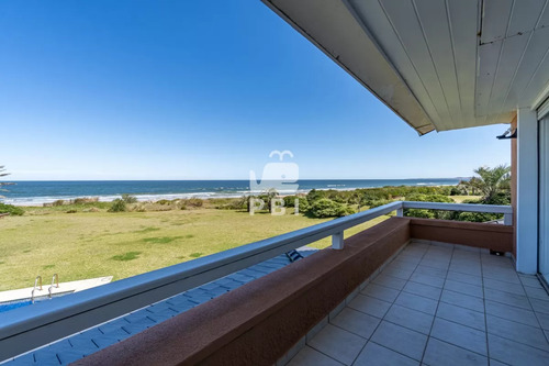Casa De 6 Dormitorios En Solana, Punta Ballena - Ref : Pbi235