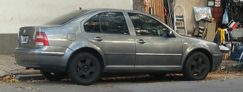 Volkswagen Bora 2.0 Comfortline 2004