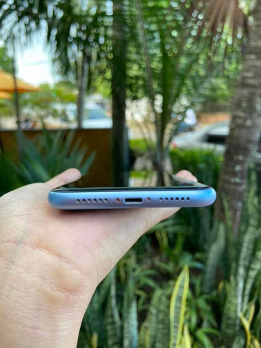 iPhone XR Blue- 128 Gb