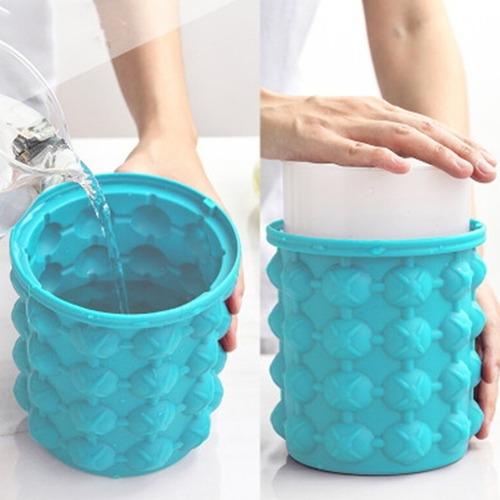 Mini Hielera De Silicona Para Cubos De Hielo Enfriador Color Azul