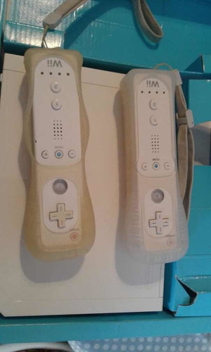 Nintendo Wii Sport + 17 Juegos