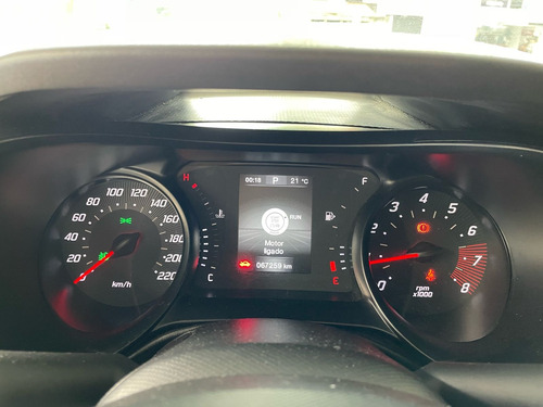 Fiat Cronos 1.8 Precision 16v Flex Aut. 4p marchas
