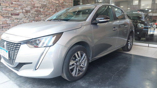Peugeot 208 1.6 Feline Tiptronic