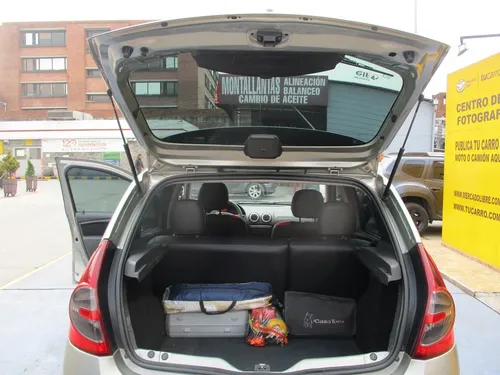 Renault Sandero Gt Line 4x2 1600cc Mt Aa