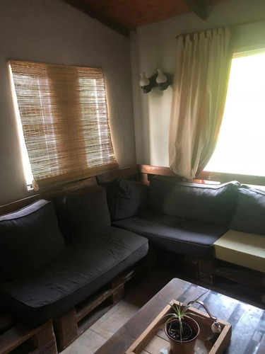 Casa En Venta - 5 Dormitorios 4 Baños - 10.062mts2 - San Miguel Del Monte