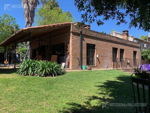 Imagen 2 de 18 de Casa En Una Planta Estilo Campo En La Horqueta