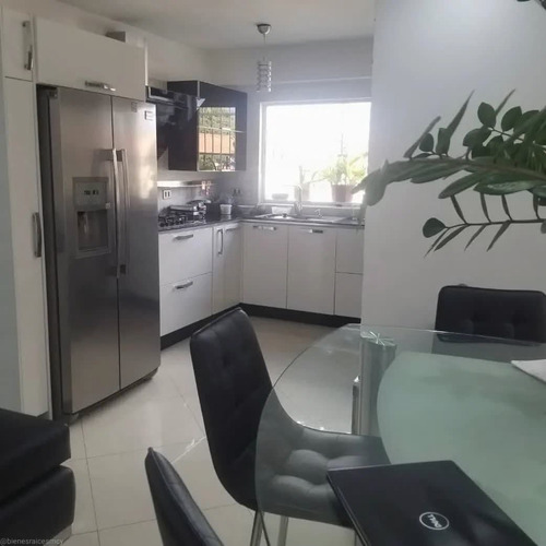 Imagen 2 de 4 de Apartamento En Venta La Morita I 0412-8887550