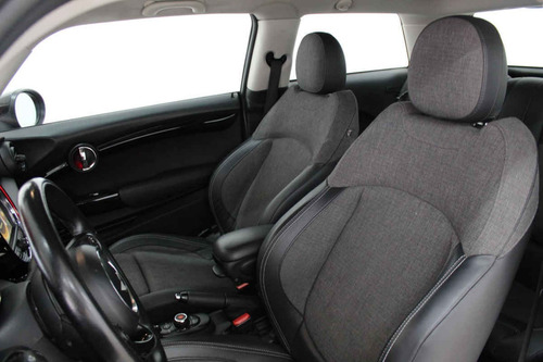 Imagen 10 de 15 de Mini Cooper 2016 3 Cilindros