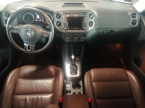 Imagen 10 de 13 de Vw Tiguan Track & Fun Aut. 2016