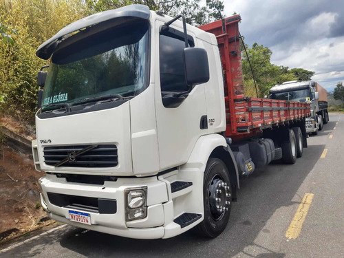 Imagem 5 de 5 de Volvo Vm260