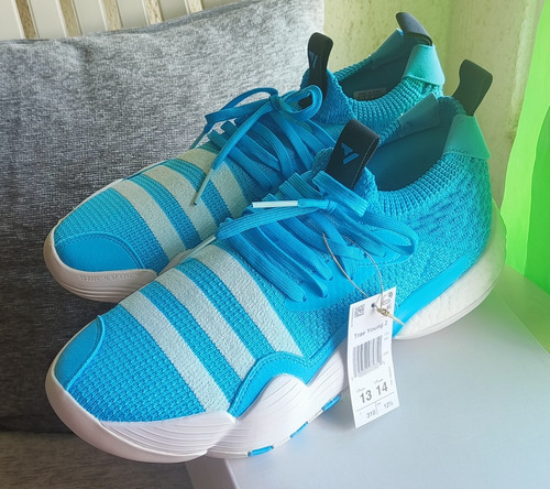 Tenis adidas Trae Young Size 13 