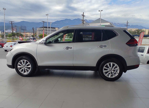 Imagen 2 de 15 de Nissan X Trail 2019 5p Sense 3 L4/2.5 Aut Banca Abatible