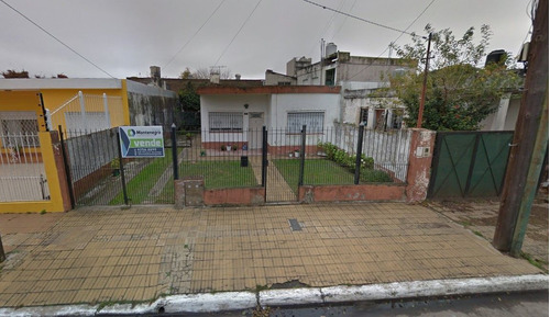 Casa En Venta En Berazategui Centro