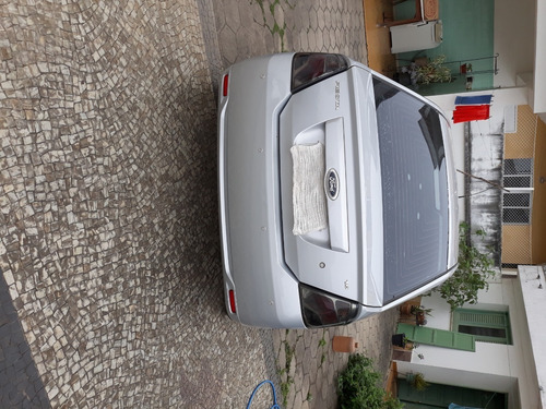 Ford Fiesta Sedam Class 1.6 Flex .
