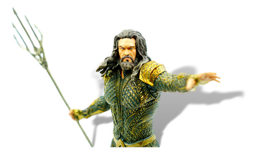 Icon Heroes Dc Justice League Aquaman Statue Exclusive