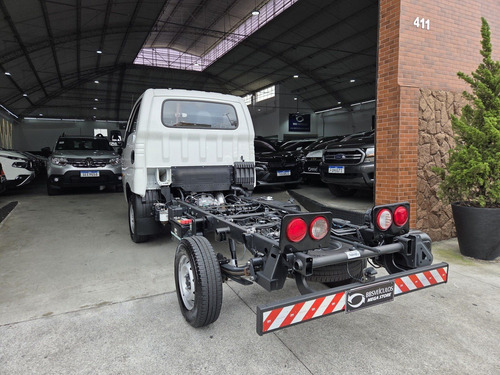 Kia Bongo 2.5 TD DIESEL STD CS 4x4 MANUAL