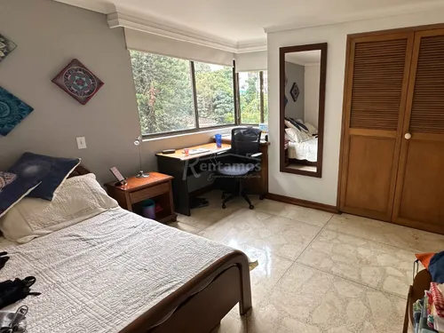 Apartamento En Venta En Castropol. Cod V776000