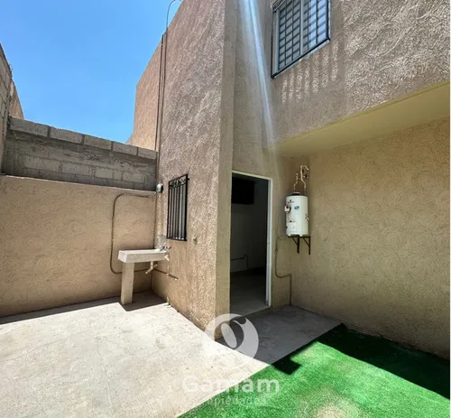 Casa En Venta En Fraccionamiento Real Madeira Pachuca Hidalgo Equipada